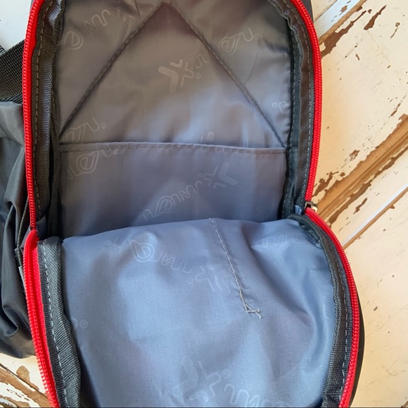 Men Women Sling Backpack Chest Crossbody Bag - Picture 6 of 8